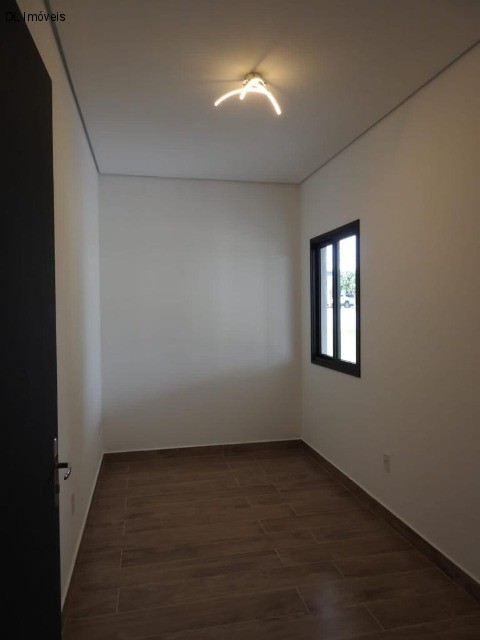 Casa à venda com 3 quartos, 181m² - Foto 21