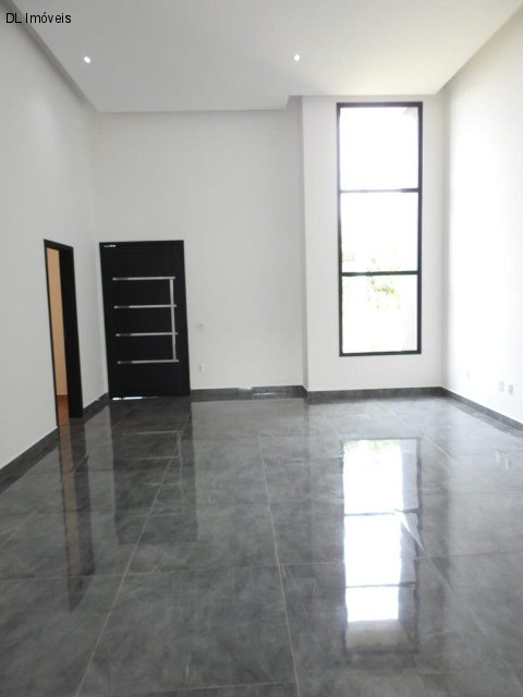 Casa à venda com 3 quartos, 181m² - Foto 12