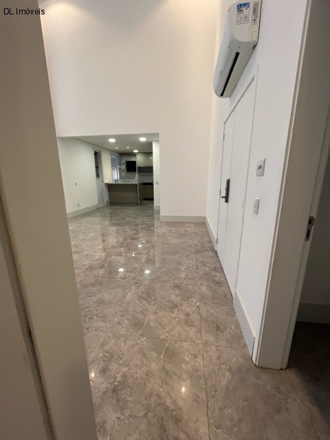 Apartamento à venda com 4 quartos, 189m² - Foto 19