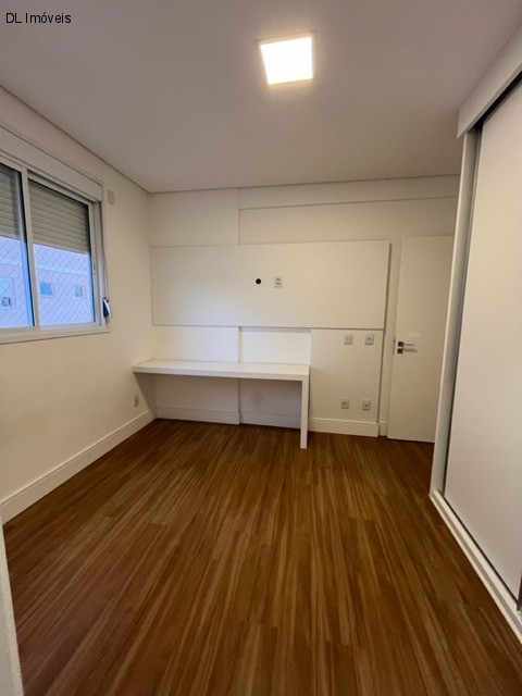 Apartamento à venda com 4 quartos, 189m² - Foto 15