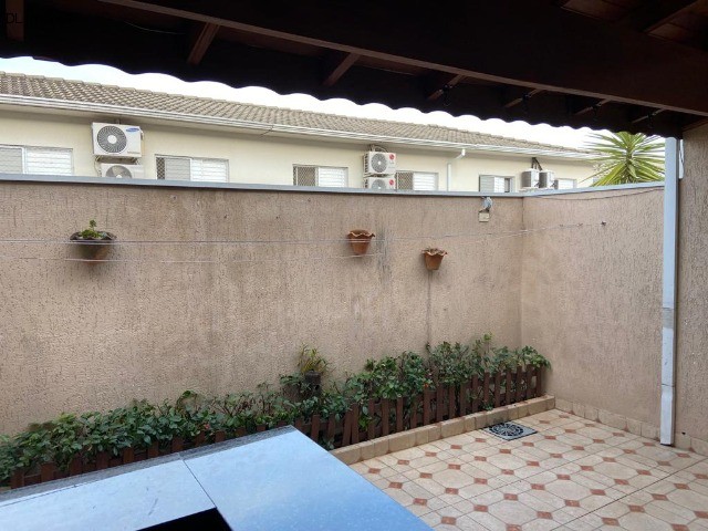 Casa de Condomínio para alugar com 3 quartos, 90m² - Foto 38
