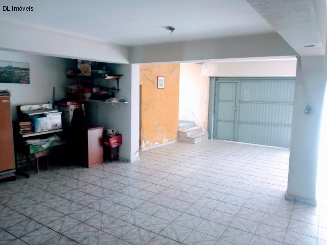 Sobrado à venda com 3 quartos, 346m² - Foto 3