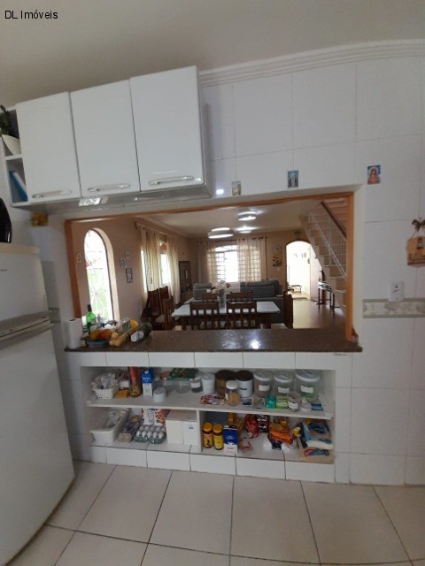 Sobrado à venda com 3 quartos, 168m² - Foto 8