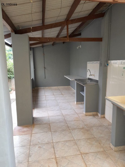 Casa à venda com 3 quartos, 240m² - Foto 27