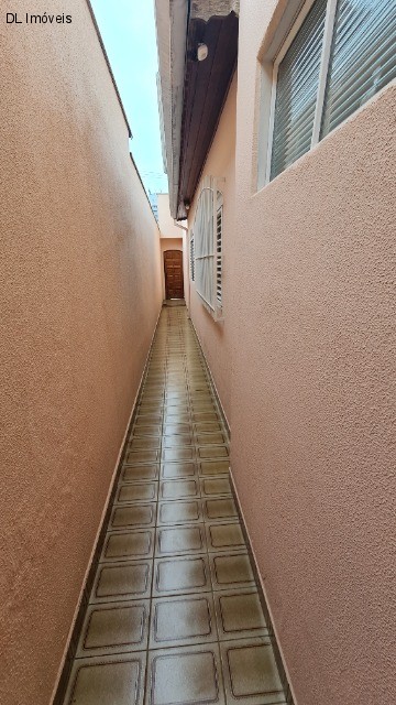 Casa para alugar com 2 quartos, 183m² - Foto 14