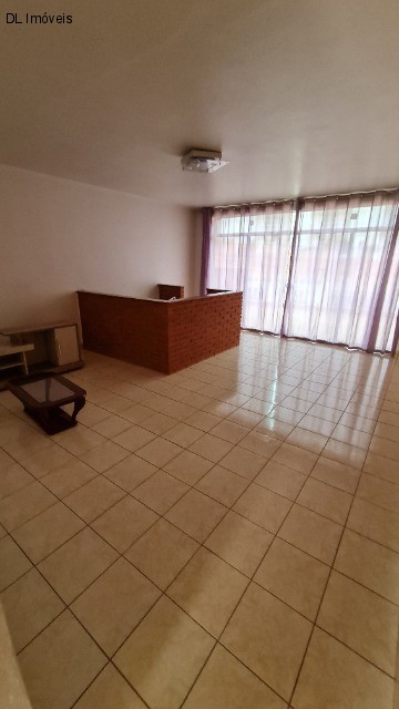 Casa para alugar com 2 quartos, 183m² - Foto 21