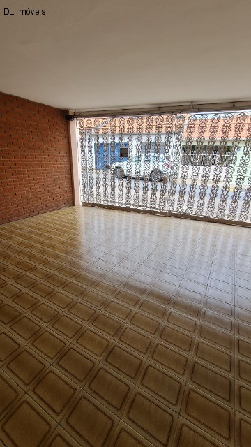 Casa para alugar com 2 quartos, 183m² - Foto 3