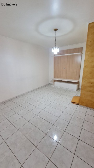 Casa para alugar com 2 quartos, 183m² - Foto 4