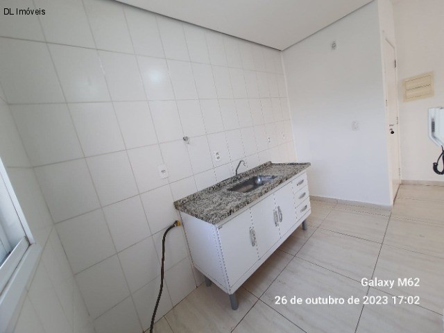 Apartamento à venda com 2 quartos, 51m² - Foto 3