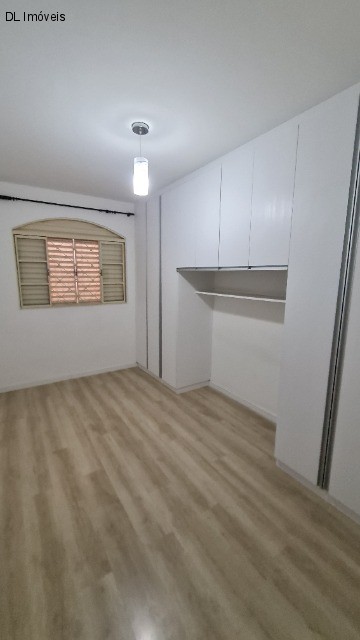 Casa para alugar com 2 quartos, 183m² - Foto 7