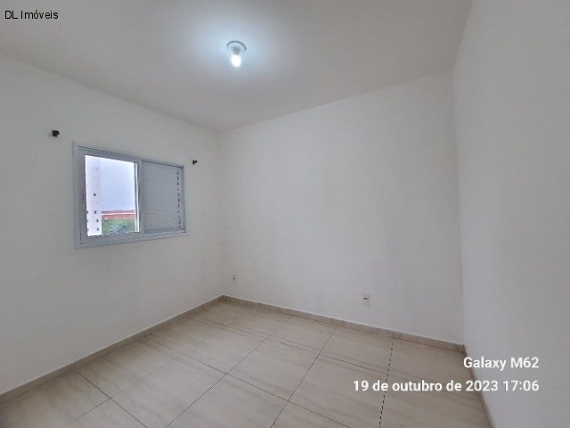 Apartamento à venda com 2 quartos, 51m² - Foto 2