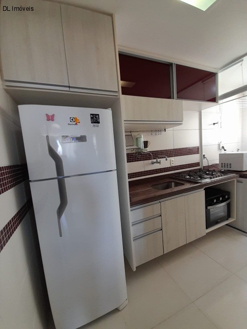 Apartamento à venda com 2 quartos, 51m² - Foto 4