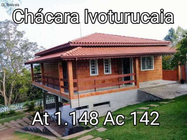 Fazenda à venda com 3 quartos, 142m² - Foto 1