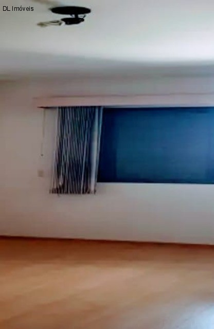 Apartamento à venda com 4 quartos, 241m² - Foto 46