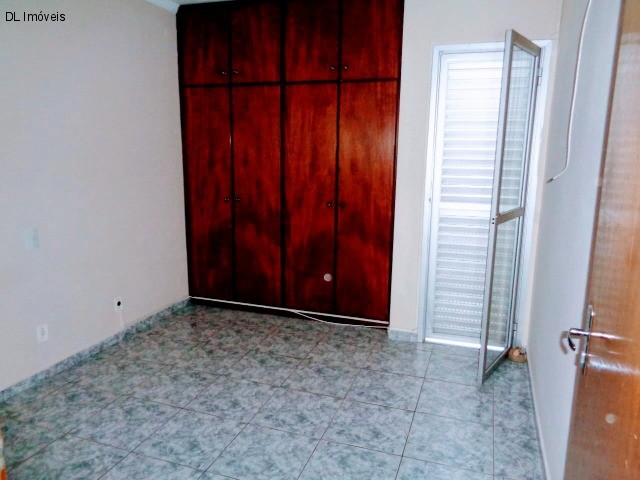 Apartamento à venda com 2 quartos, 72m² - Foto 12