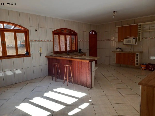 Casa à venda com 4 quartos, 500m² - Foto 7