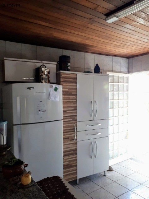 Sobrado à venda com 3 quartos, 229m² - Foto 2