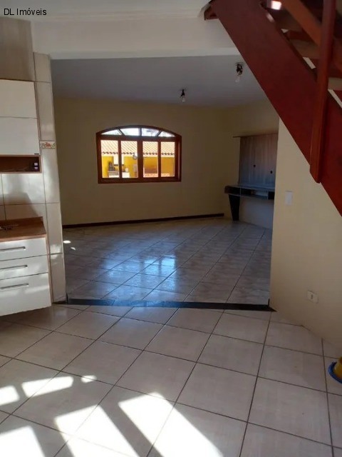 Casa à venda com 4 quartos, 500m² - Foto 14