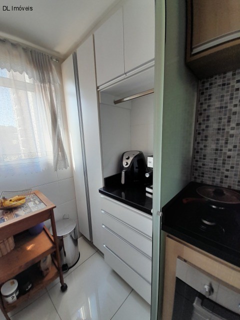 Apartamento à venda e aluguel com 2 quartos, 54m² - Foto 15