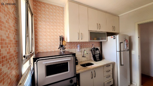 Apartamento para alugar com 3 quartos, 69m² - Foto 4