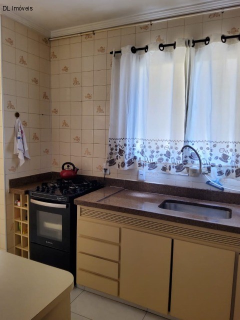 Apartamento à venda com 2 quartos, 69m² - Foto 5