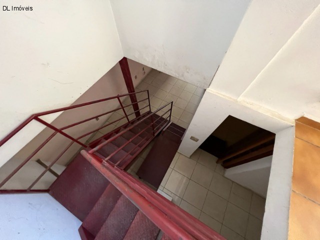 Casa à venda com 3 quartos, 308m² - Foto 27