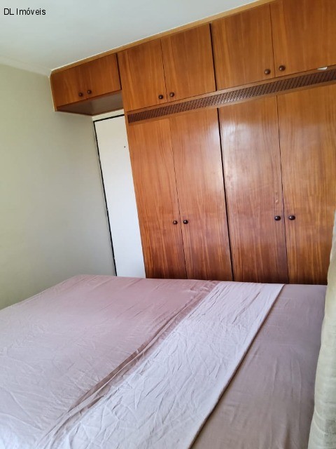 Apartamento à venda com 2 quartos, 69m² - Foto 20