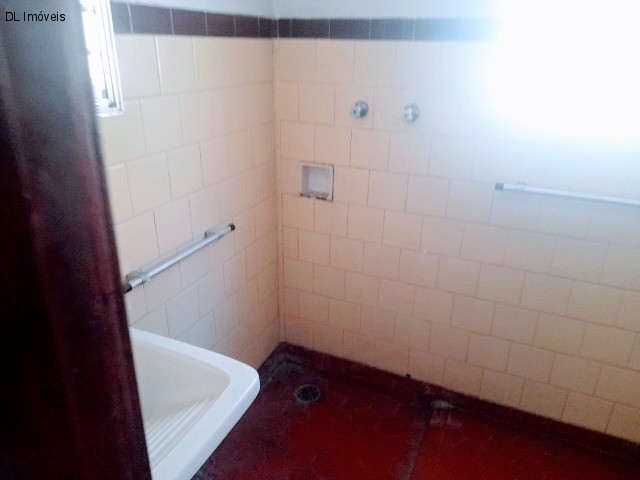 Casa à venda com 3 quartos, 150m² - Foto 8