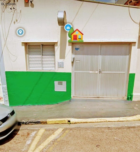 Casa à venda com 3 quartos, 150m² - Foto 1
