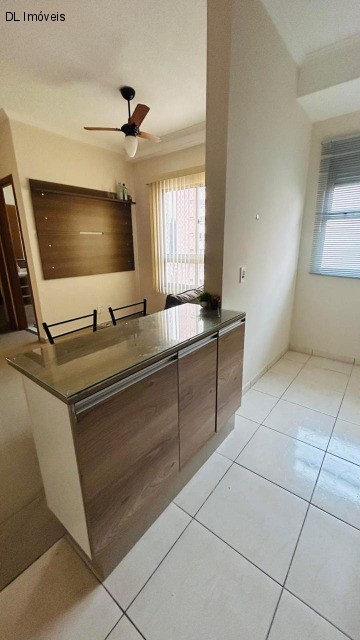 Apartamento para alugar com 2 quartos, 53m² - Foto 15