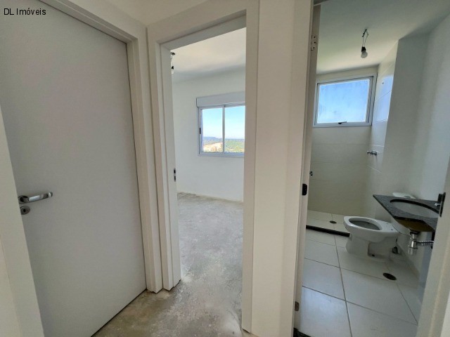 Apartamento à venda com 3 quartos, 85m² - Foto 28