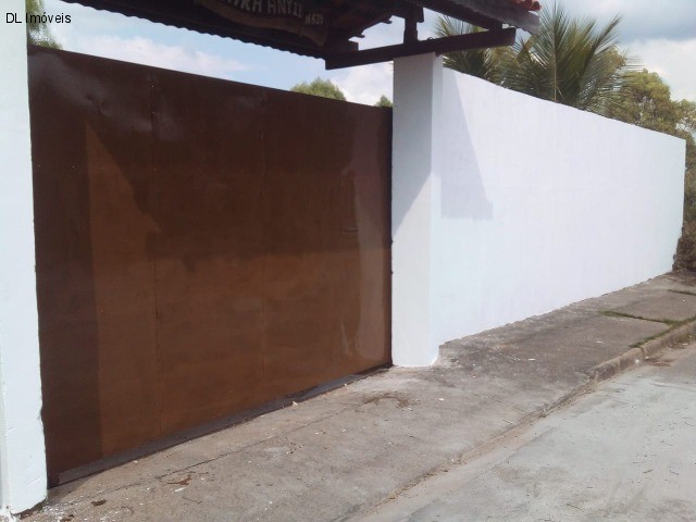 Chácara à venda e aluguel com 3 quartos, 142m² - Foto 1