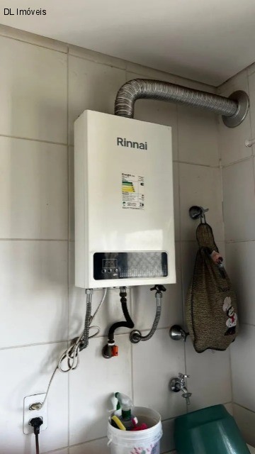 Apartamento para alugar com 3 quartos, 80m² - Foto 3
