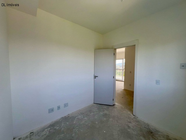 Apartamento à venda com 3 quartos, 85m² - Foto 15
