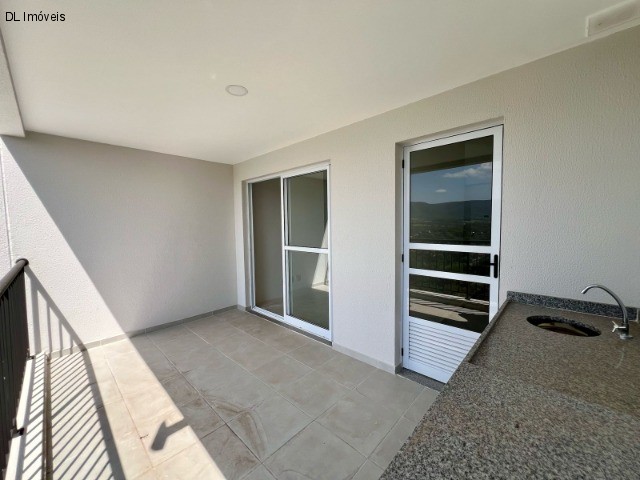 Apartamento à venda com 3 quartos, 85m² - Foto 3