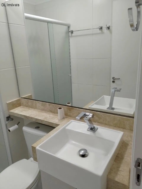 Apartamento para alugar com 3 quartos, 80m² - Foto 21