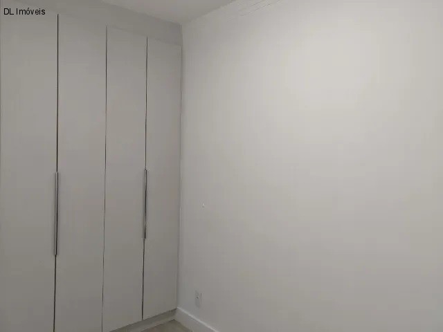 Apartamento para alugar com 3 quartos, 80m² - Foto 18