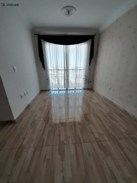 Apartamento para alugar com 2 quartos, 54m² - Foto 11