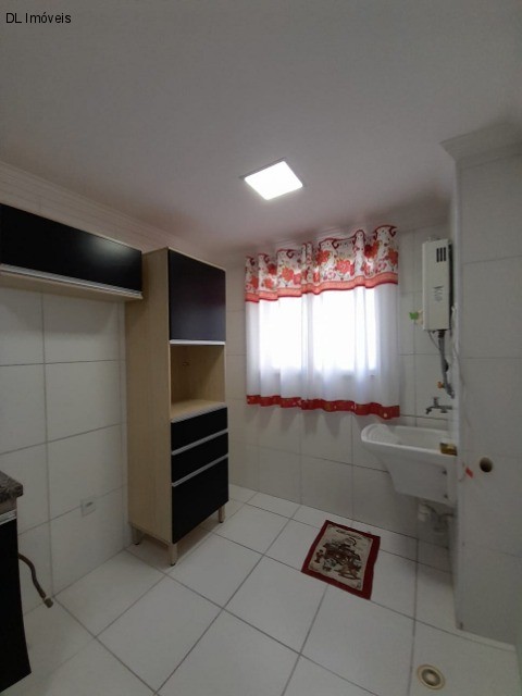 Apartamento para alugar com 2 quartos, 54m² - Foto 8