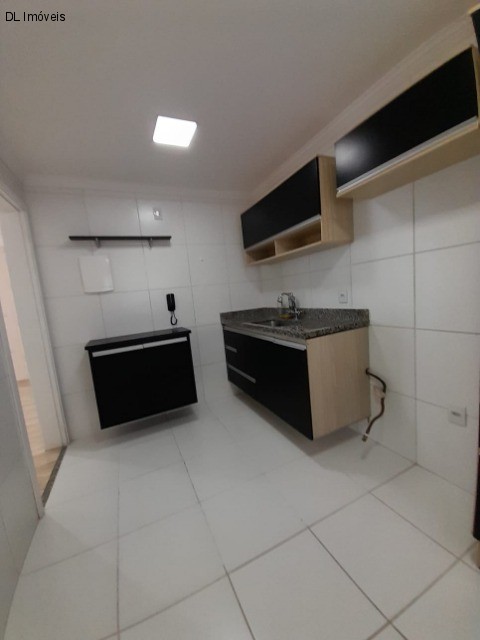 Apartamento para alugar com 2 quartos, 54m² - Foto 3