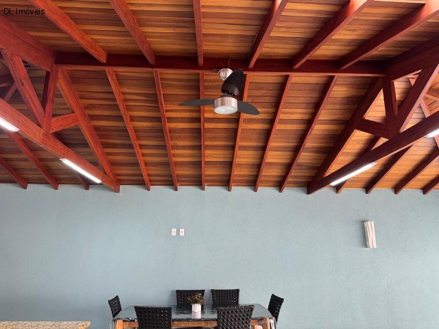 Casa de Condomínio à venda com 3 quartos, 250m² - Foto 32