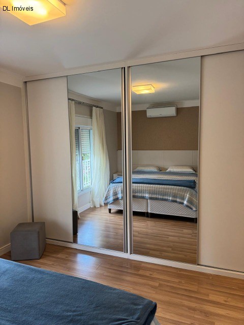 Casa de Condomínio à venda com 3 quartos, 250m² - Foto 46
