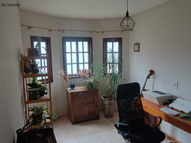 Chácara à venda com 3 quartos, 1100m² - Foto 23