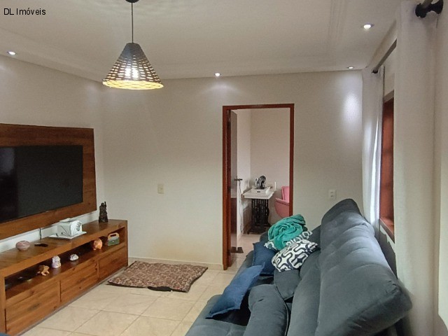 Chácara à venda com 3 quartos, 1100m² - Foto 12