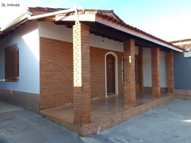 Casa, 3 quartos, 136 m² - Foto 1