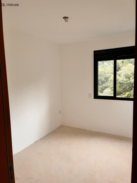 Apartamento à venda com 3 quartos, 95m² - Foto 19