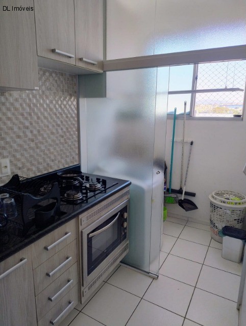 Apartamento à venda com 2 quartos, 52m² - Foto 2