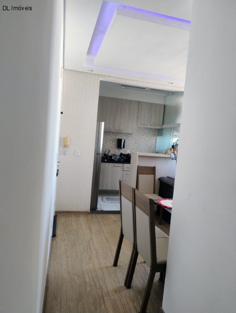 Apartamento à venda com 2 quartos, 52m² - Foto 13