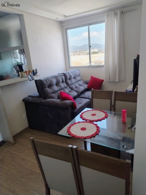 Apartamento à venda com 2 quartos, 52m² - Foto 12