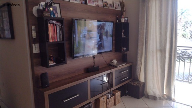 Apartamento à venda com 2 quartos, 54m² - Foto 1